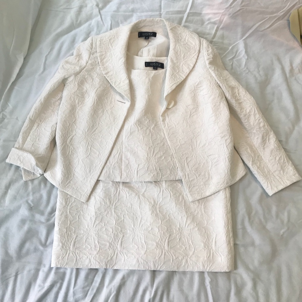 3 piece skirt suit set by Kasper